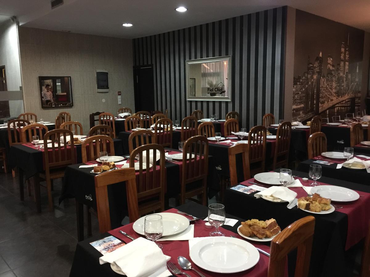 Hotel Fiel Chef Local